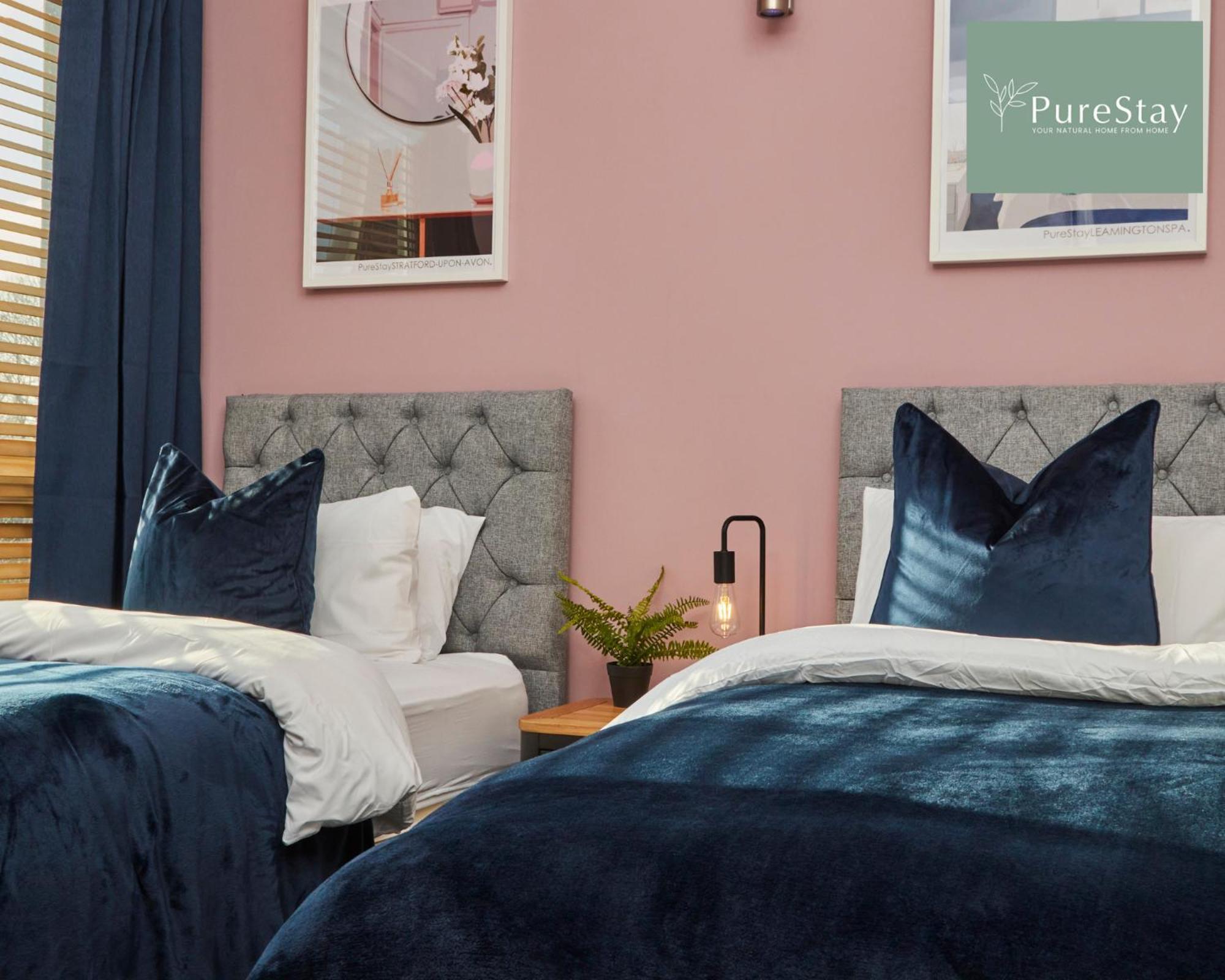Superb House Manchester Near Etihad With Free Parking Sleeps 8 Luaran gambar