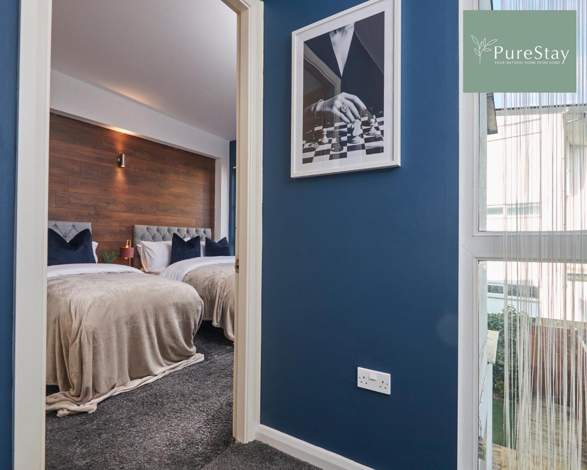 Superb House Manchester Near Etihad With Free Parking Sleeps 8 Luaran gambar