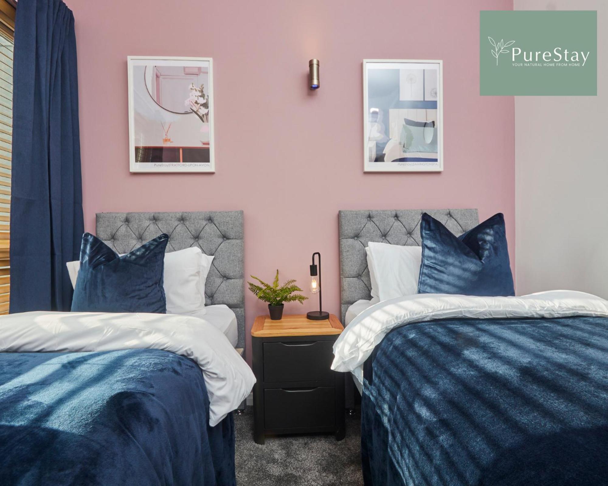 Superb House Manchester Near Etihad With Free Parking Sleeps 8 Luaran gambar