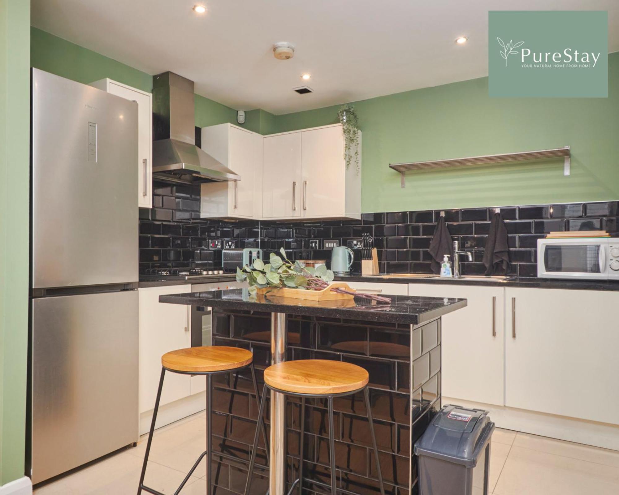 Superb House Manchester Near Etihad With Free Parking Sleeps 8 Luaran gambar