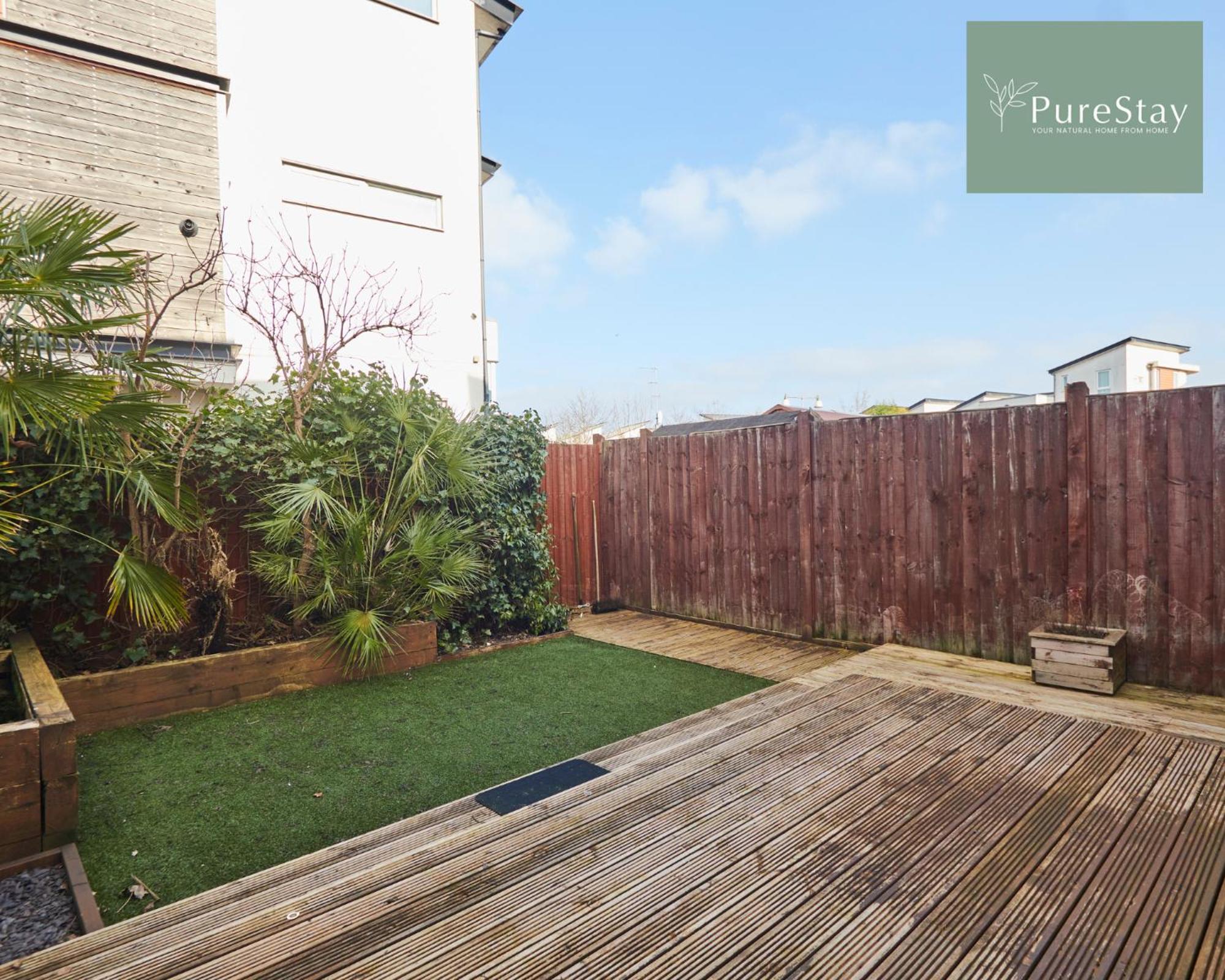 Superb House Manchester Near Etihad With Free Parking Sleeps 8 Luaran gambar