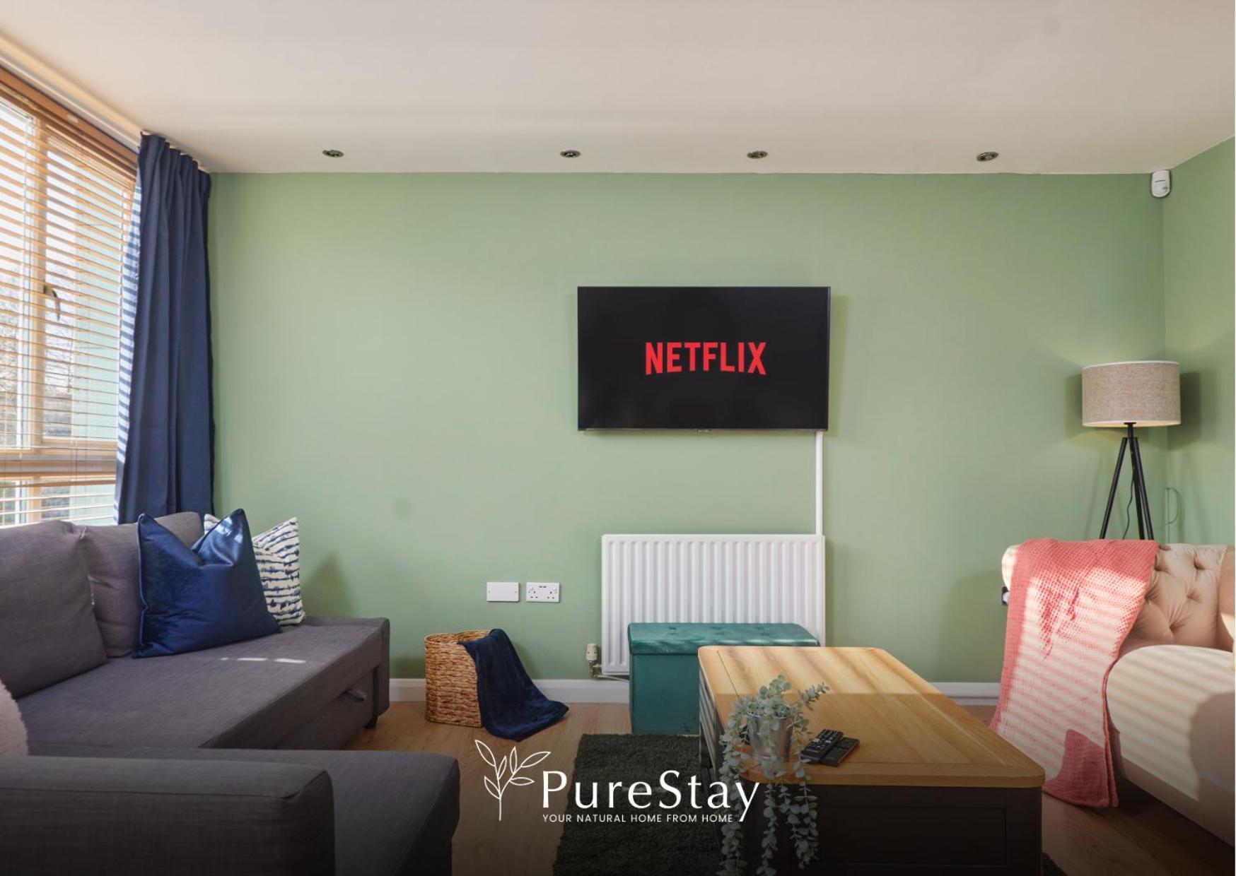 Superb House Manchester Near Etihad With Free Parking Sleeps 8 Luaran gambar