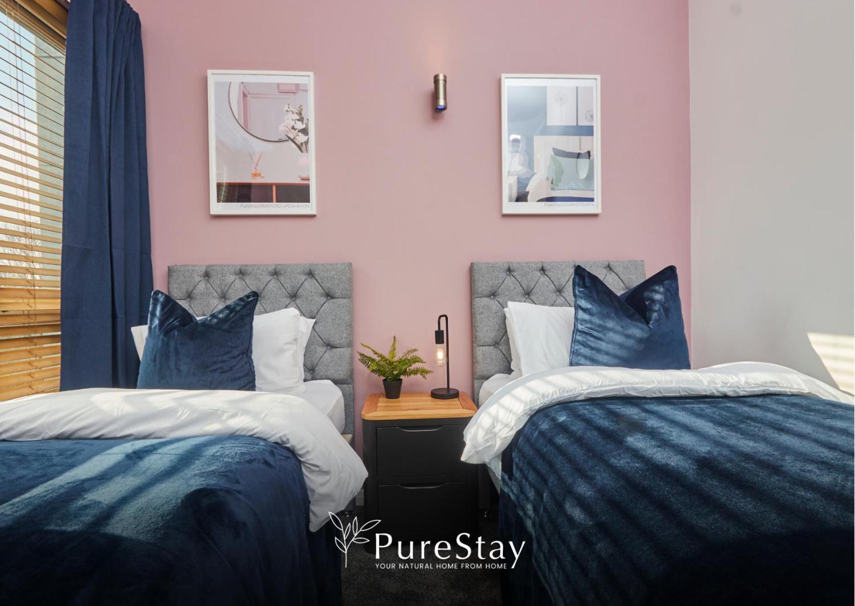 Superb House Manchester Near Etihad With Free Parking Sleeps 8 Luaran gambar