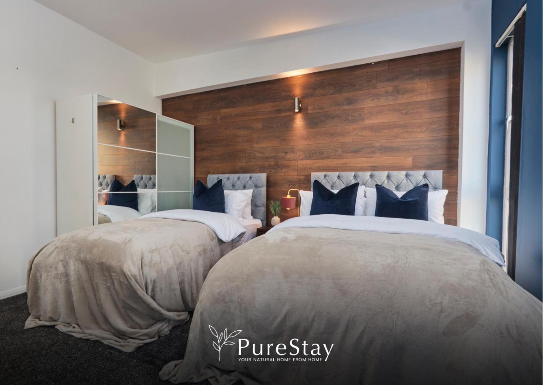 Superb House Manchester Near Etihad With Free Parking Sleeps 8 Luaran gambar